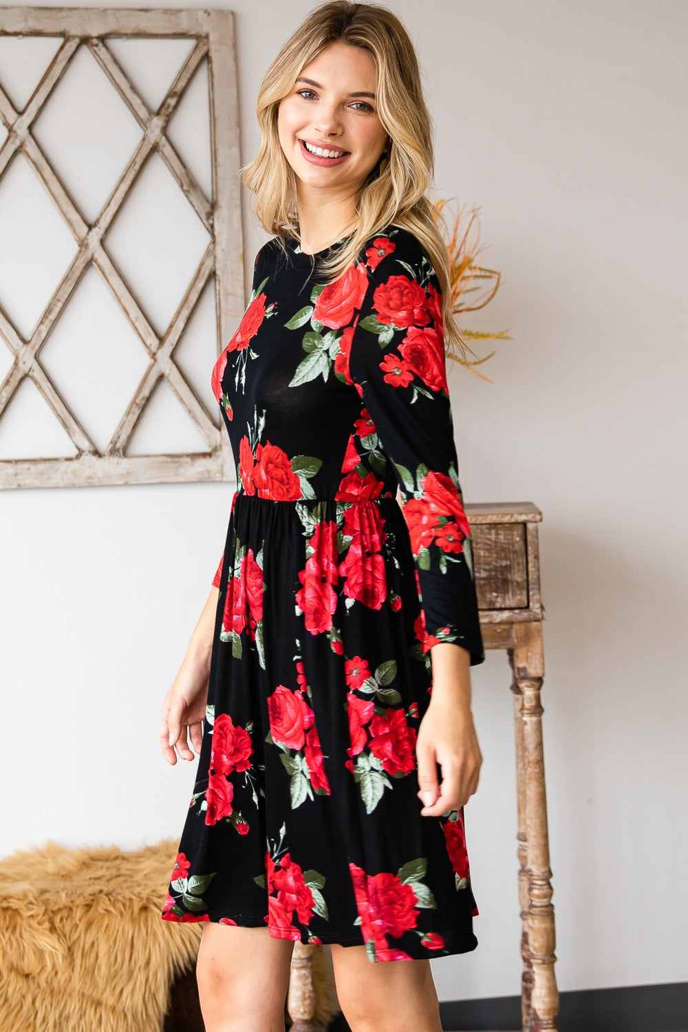 Round neck empire waist comfy dress black flower print