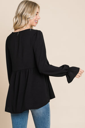 Round neck flounce sleeve black blouse