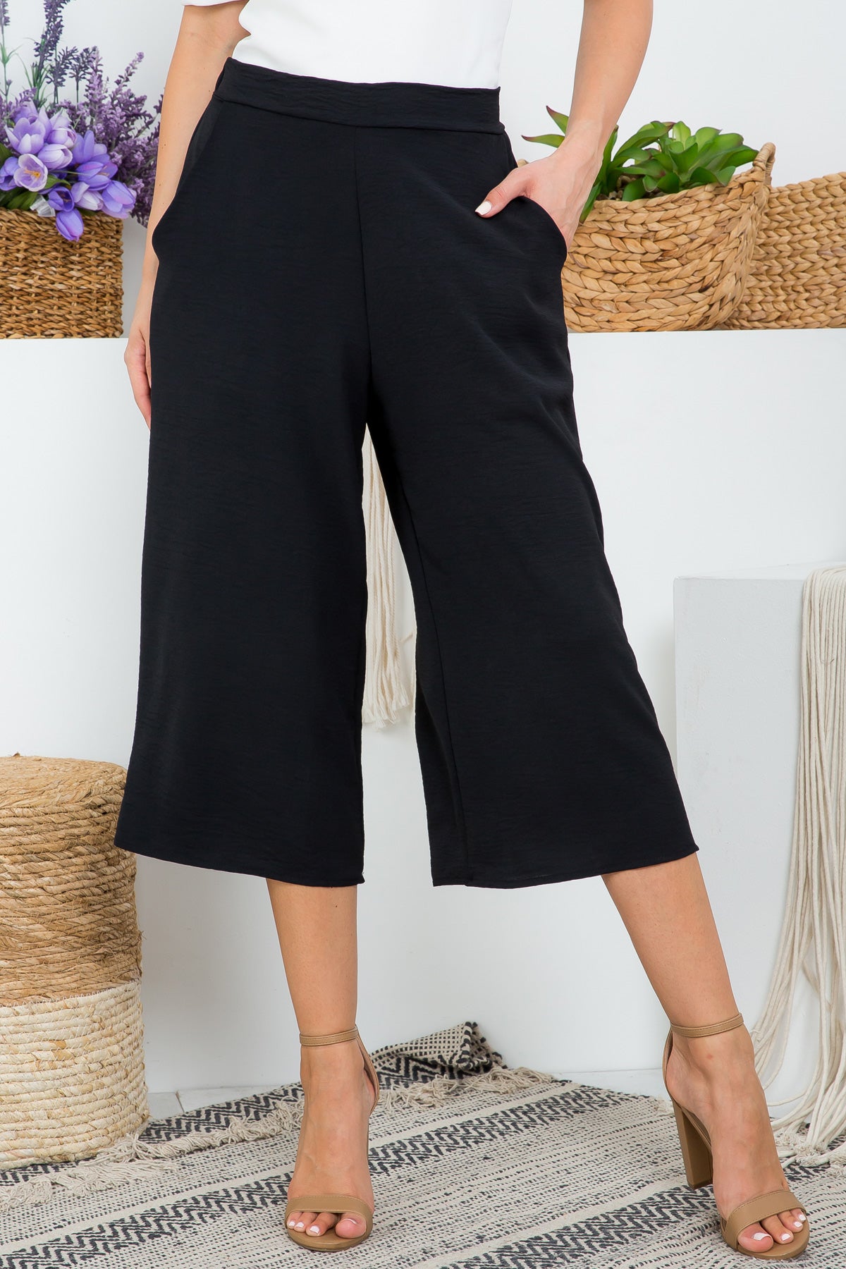 Gaucho woven pant black wide leg pant