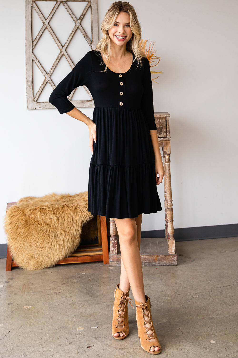 Round neck button front tiered black dress