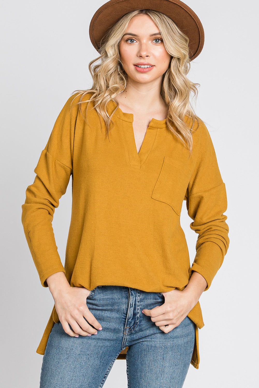 Long sleeve pocket hi low knit mustard top