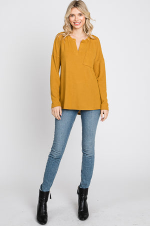 Long sleeve pocket hi low knit mustard top