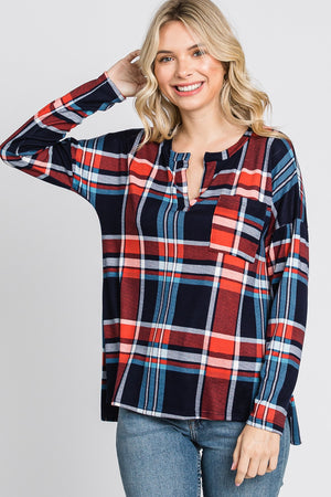 Long sleeve plaid pocket knit navy top