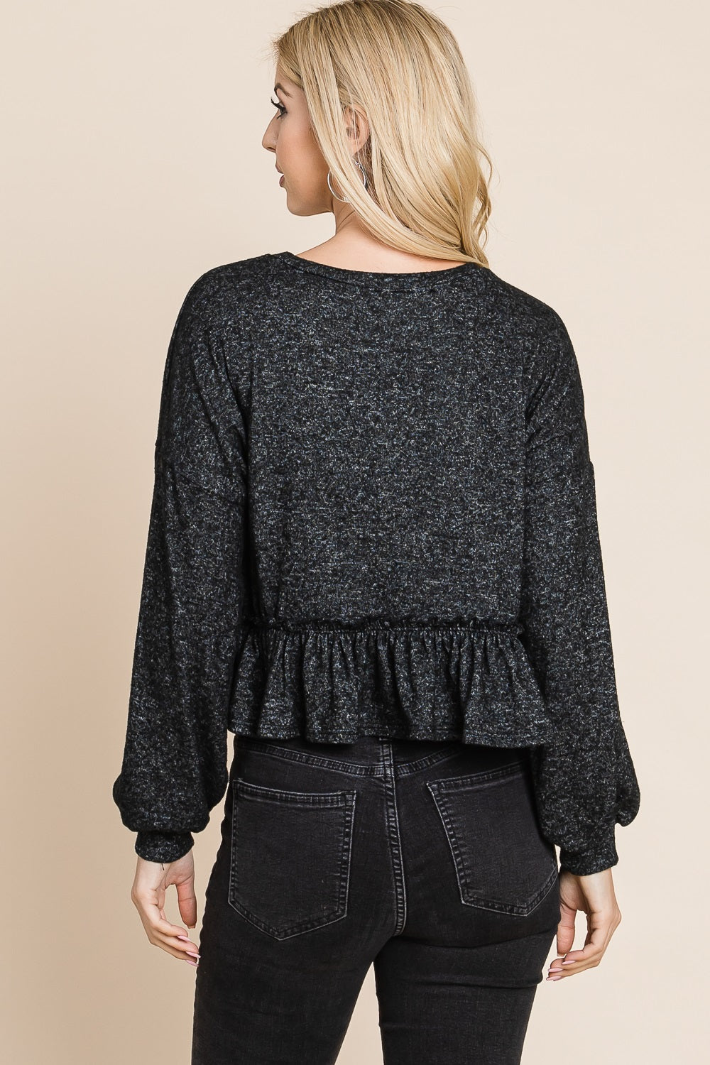 Long sleeve knit 2 tone crop black top